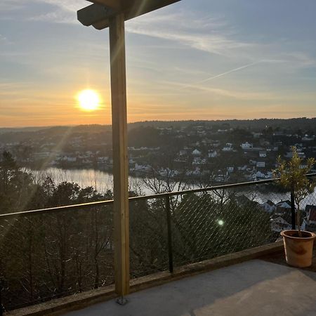 Apartment With Amazing Views - Free Parking Arendal Exteriér fotografie